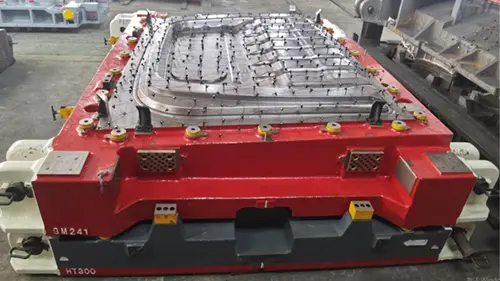 Форму задньої панелі для KQ5152 успішно доставлено